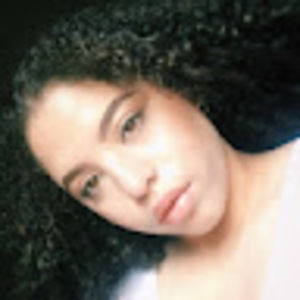 Meet your Posher, Stephany